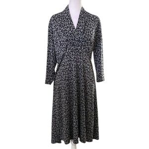 Chico's Black White Animal Print Wrap Sundress V Neck Long Sleeve sz 1 M Medium